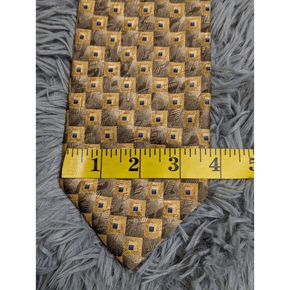 Jos A Bank 100% Silk Handmade Tie Gold Brown Blue Geometric Interlocking Necktie - Picture 6 of 8